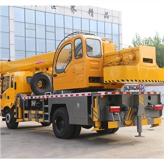 Grua de terreny accidentat